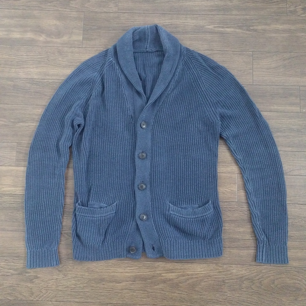 Hollister Cardigan